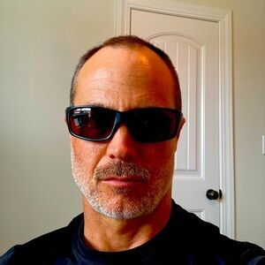 Men’s Costa (Jose) sunglasses